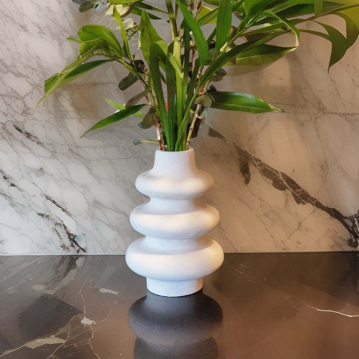Concrete Vase - Mid-Century Modern - Housewarming - Boho - Contemporary Design - Cement Decorations - Plant Elegant Vintage - Architectural