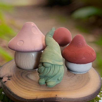 Mushroom House Statue - Mushroom Statue - Home Decor - Gift - Concrete Product - Forest Decor - Fall and Autumn Seasonal Decorations